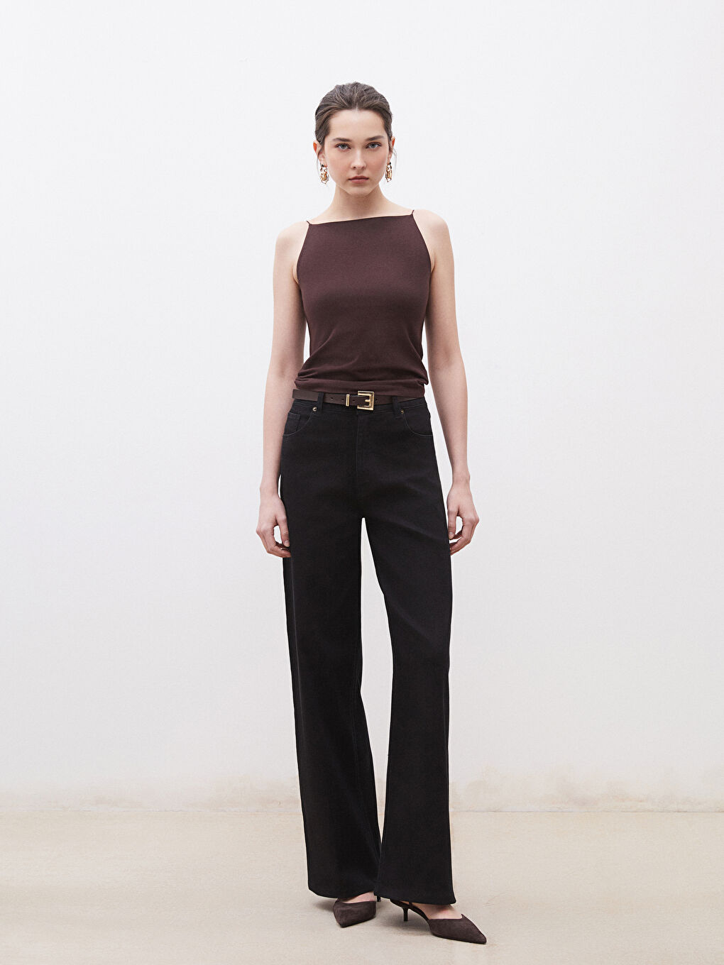 Kahverengi Halter Yaka Kadın Atlet-1