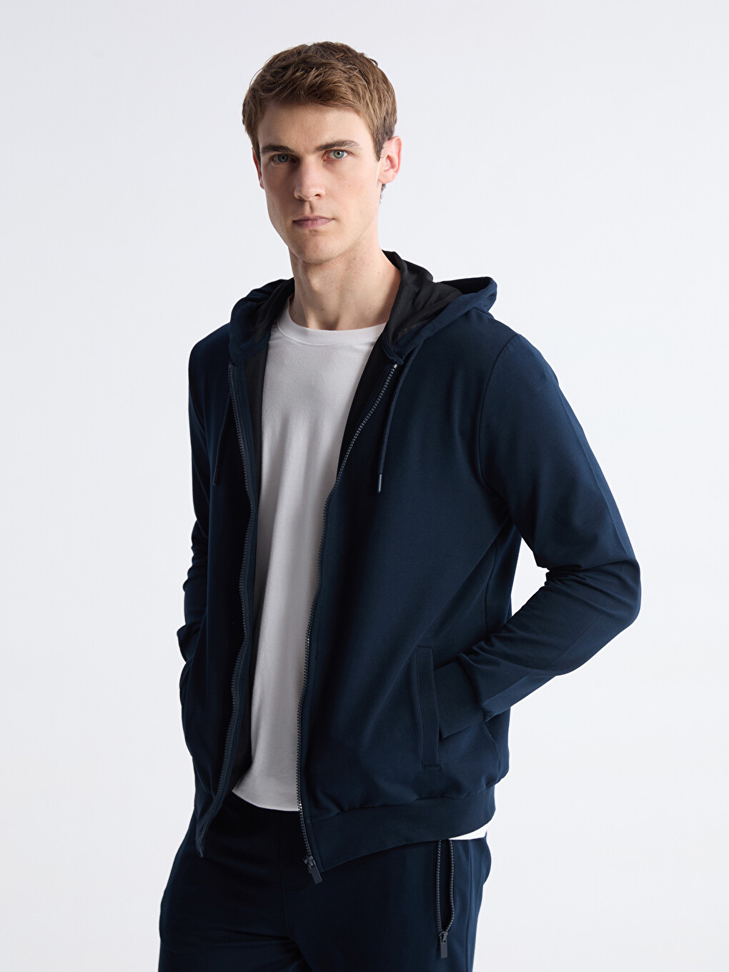 Hooded Long Sleeve Men's Zip-up Sweatshirt-2