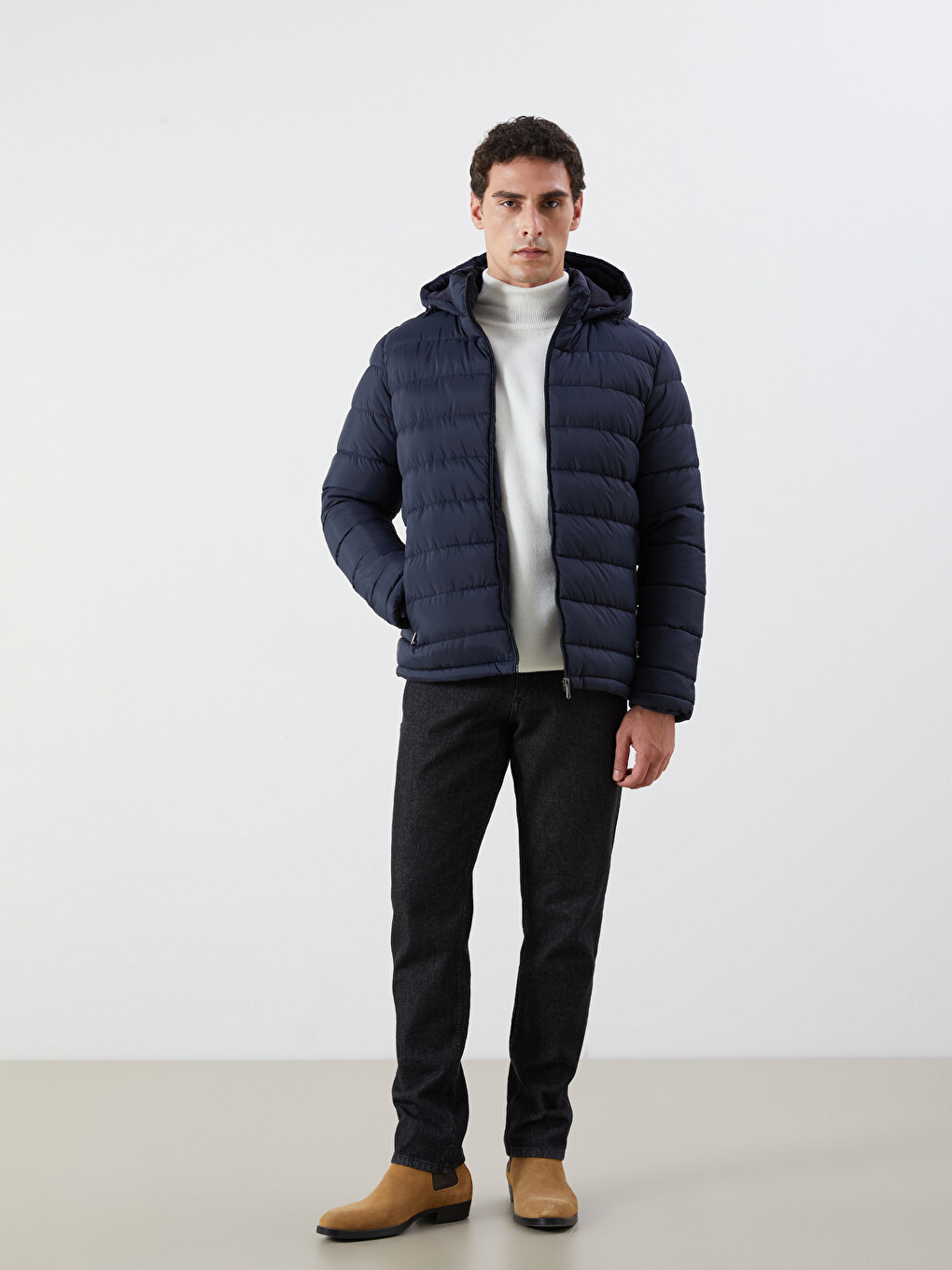 Standard Fit Hooded Men's Puffer Coat-2