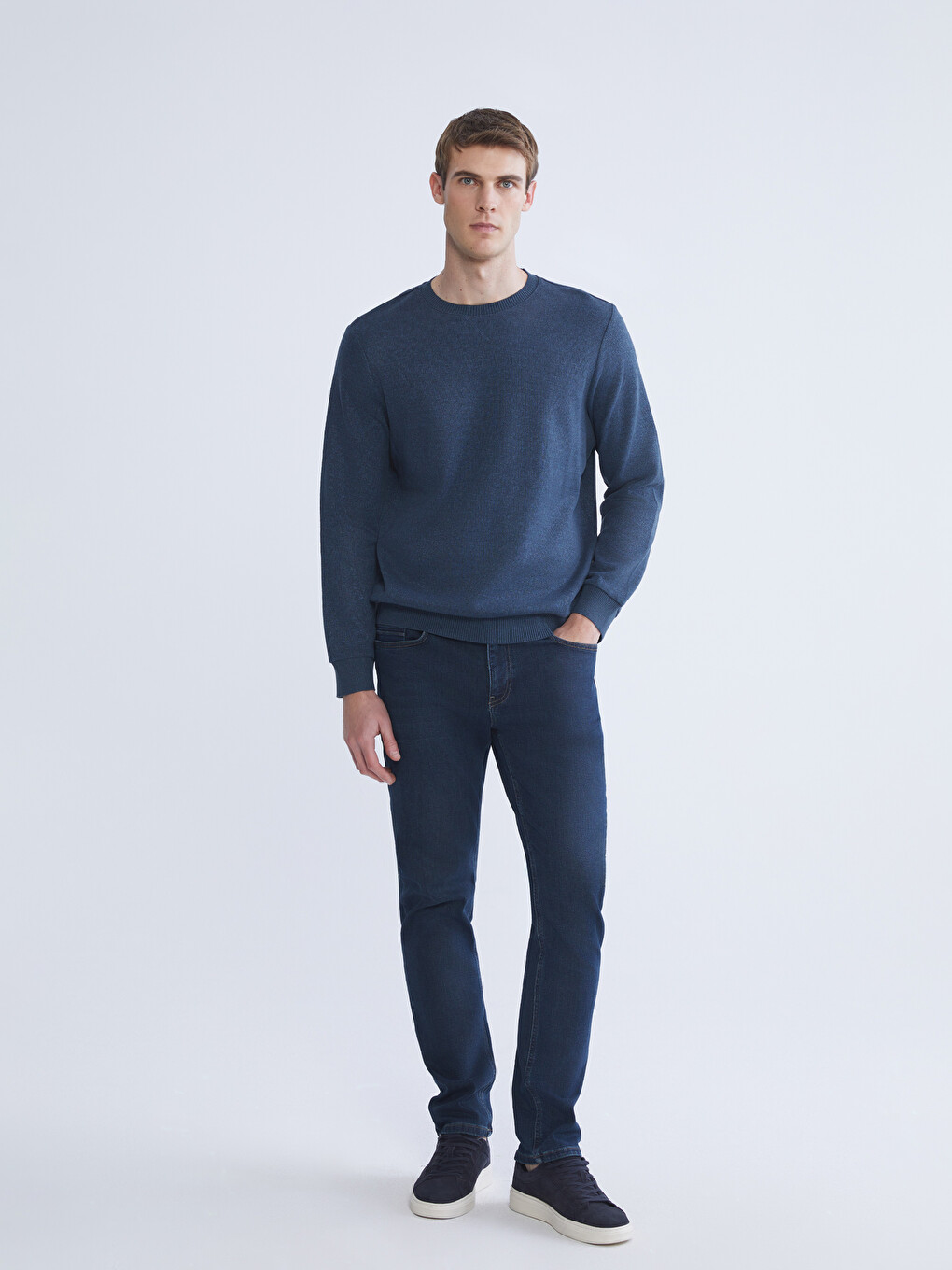 Crew Neck Long Sleeve Men's Sweatshirt-1