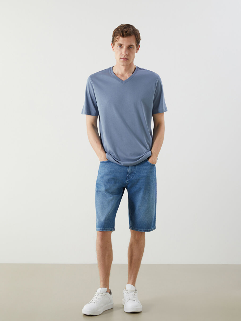 İndigo V Yaka Kısa Kollu Penye Erkek Tişört-2