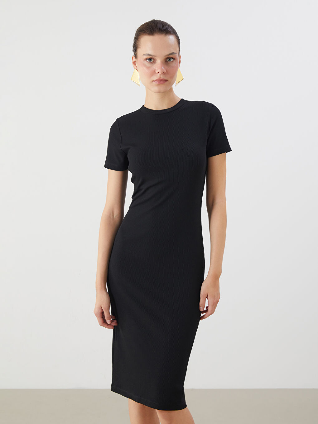 Siyah Bisiklet Yaka Bodycon Elbise-2