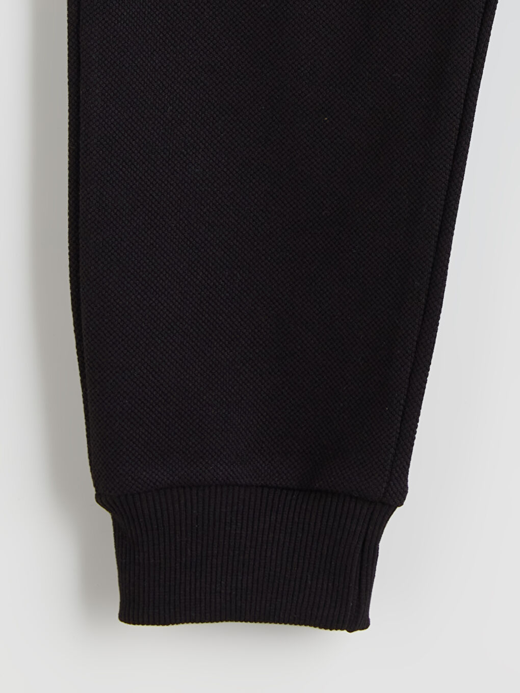 LCW Kids Elasticated Waist Boys' Jogger Sweatpants -W41083Z4-CVL