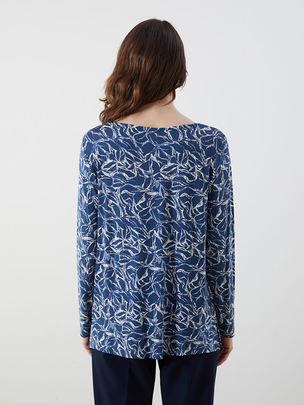 LCW Grace Crew Neck Patterned Short Sleeve Women's Blouse -W45138Z8-LSJ