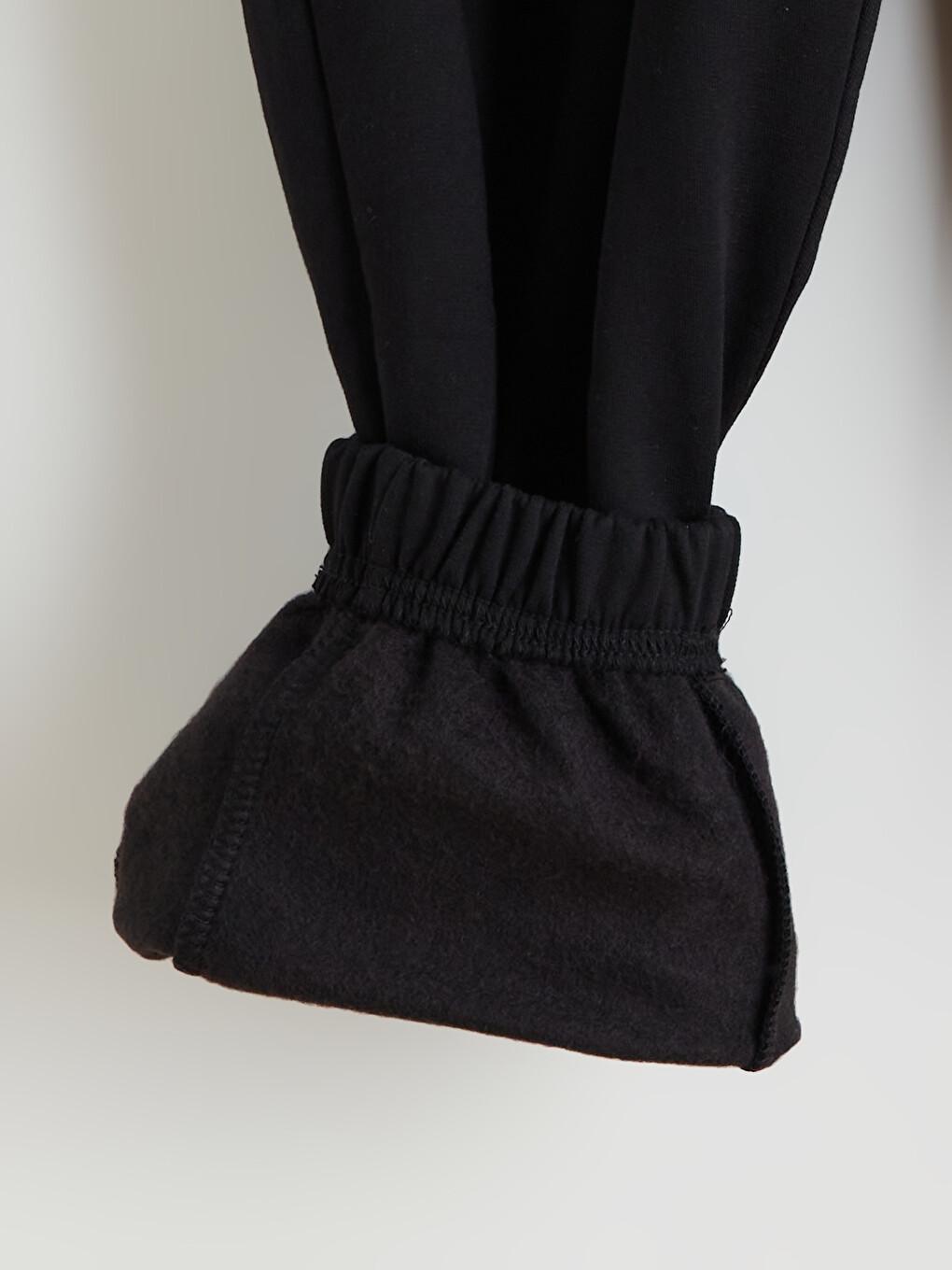 Regular Fit Men's Thick Jogger Sweatpants-5