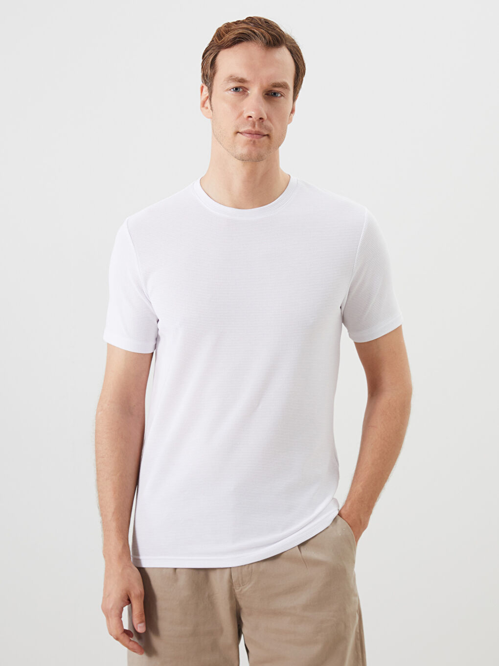 LCWAIKIKI Classic Crew Neck Short Sleeve Men's Textured T-Shirt -S52849Z8-Q6K