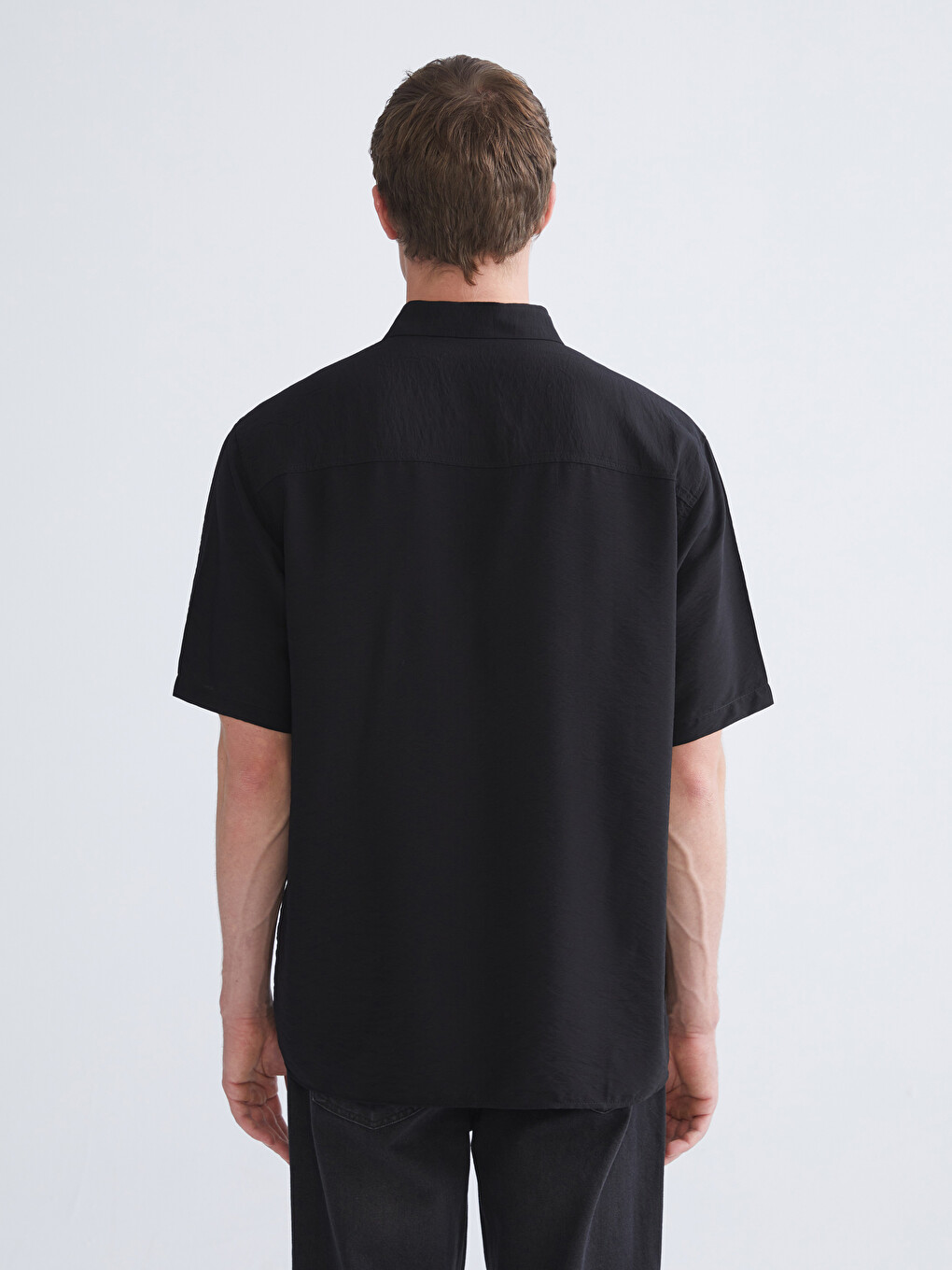Chemise À Manches Courtes Coupe Régulière Pour Hommes-3