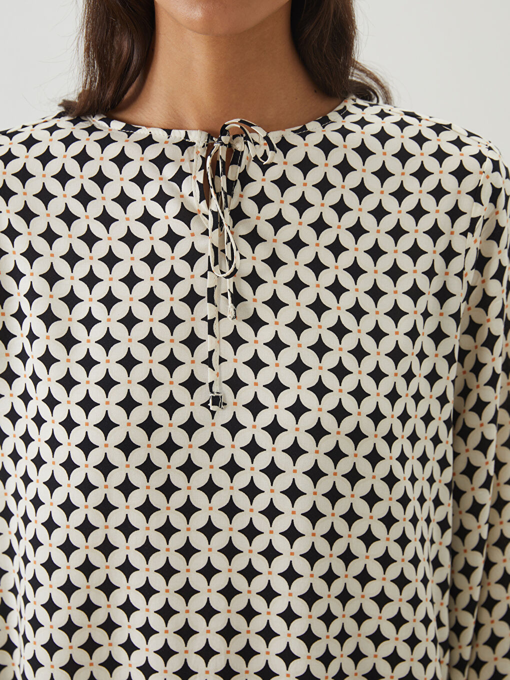 LCW Modest Tie Neck Patterned Blouse -W50101Z8-LRA