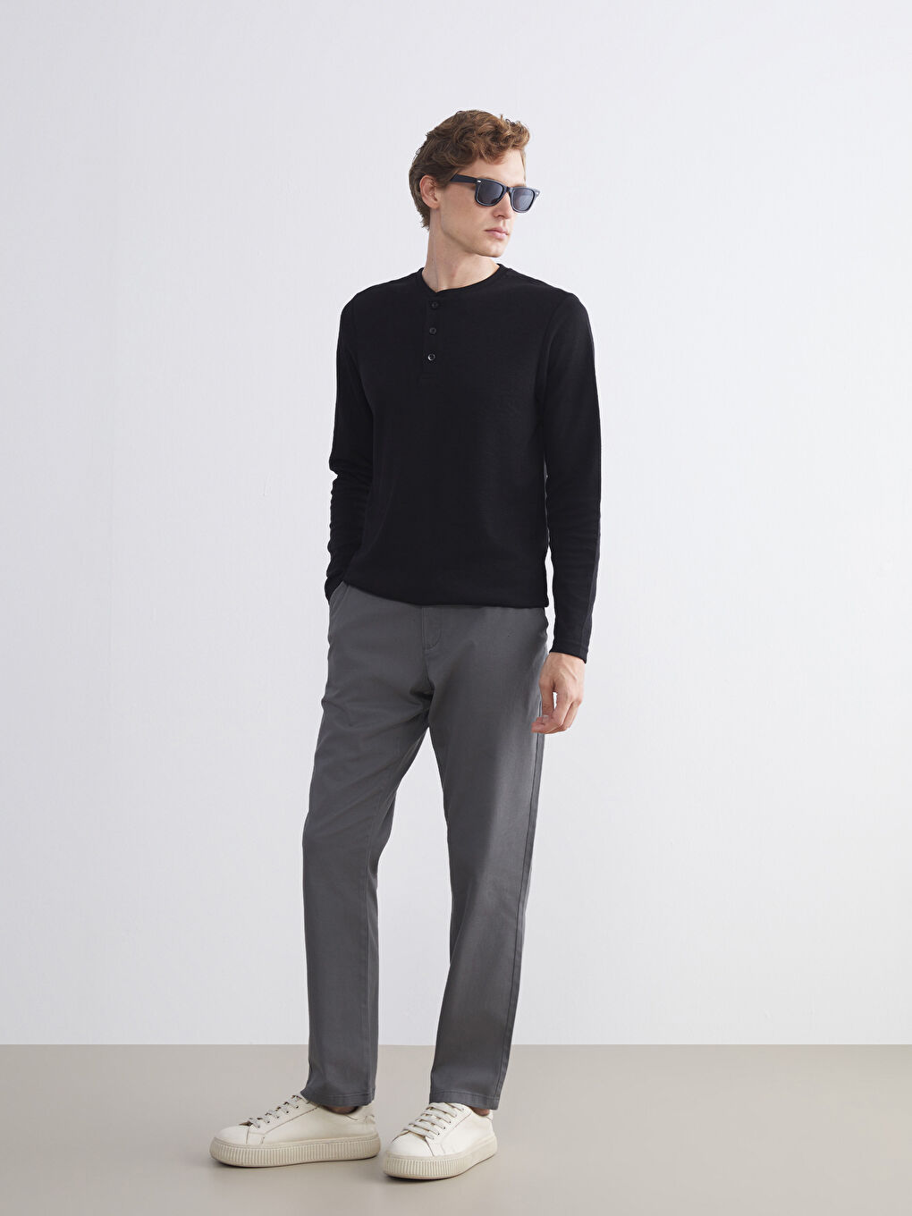 Siyah Bisiklet Yaka Uzun Kollu Erkek Pijama Üst-1