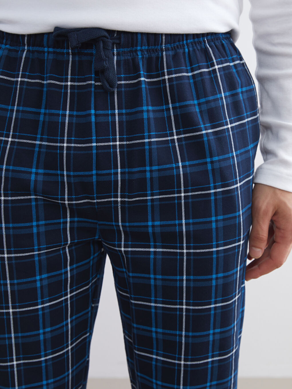 LC WAIKIKI Regular Fit Plaid Men's Pyjama Bottoms -W50113Z8-LSJ