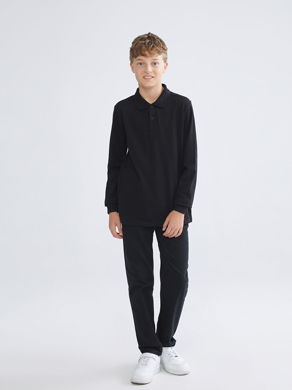 Siyah Polo Yaka Erkek Çocuk Tişört-1