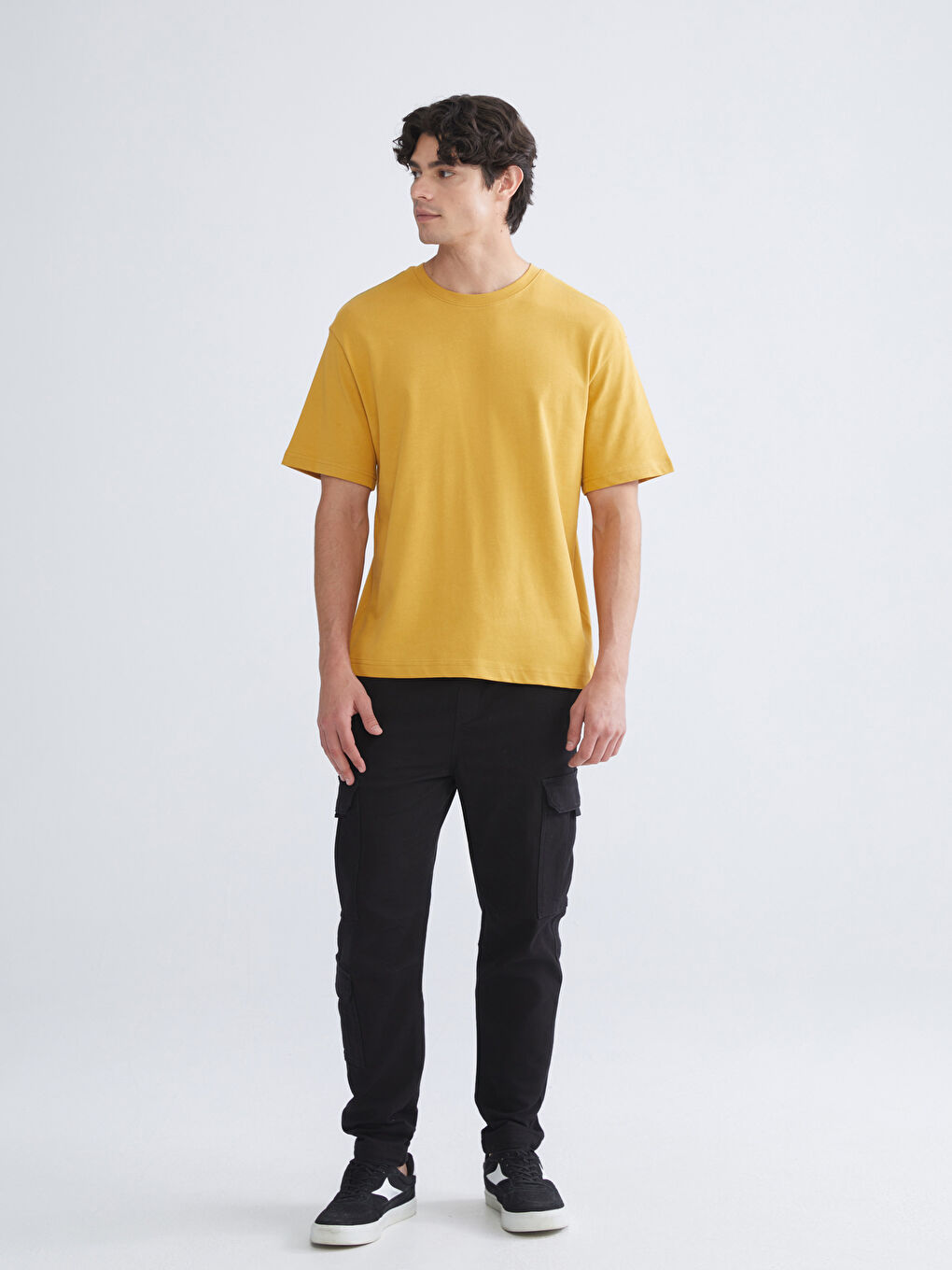 Sarı Bisiklet Yaka Penye Erkek Tişört-1