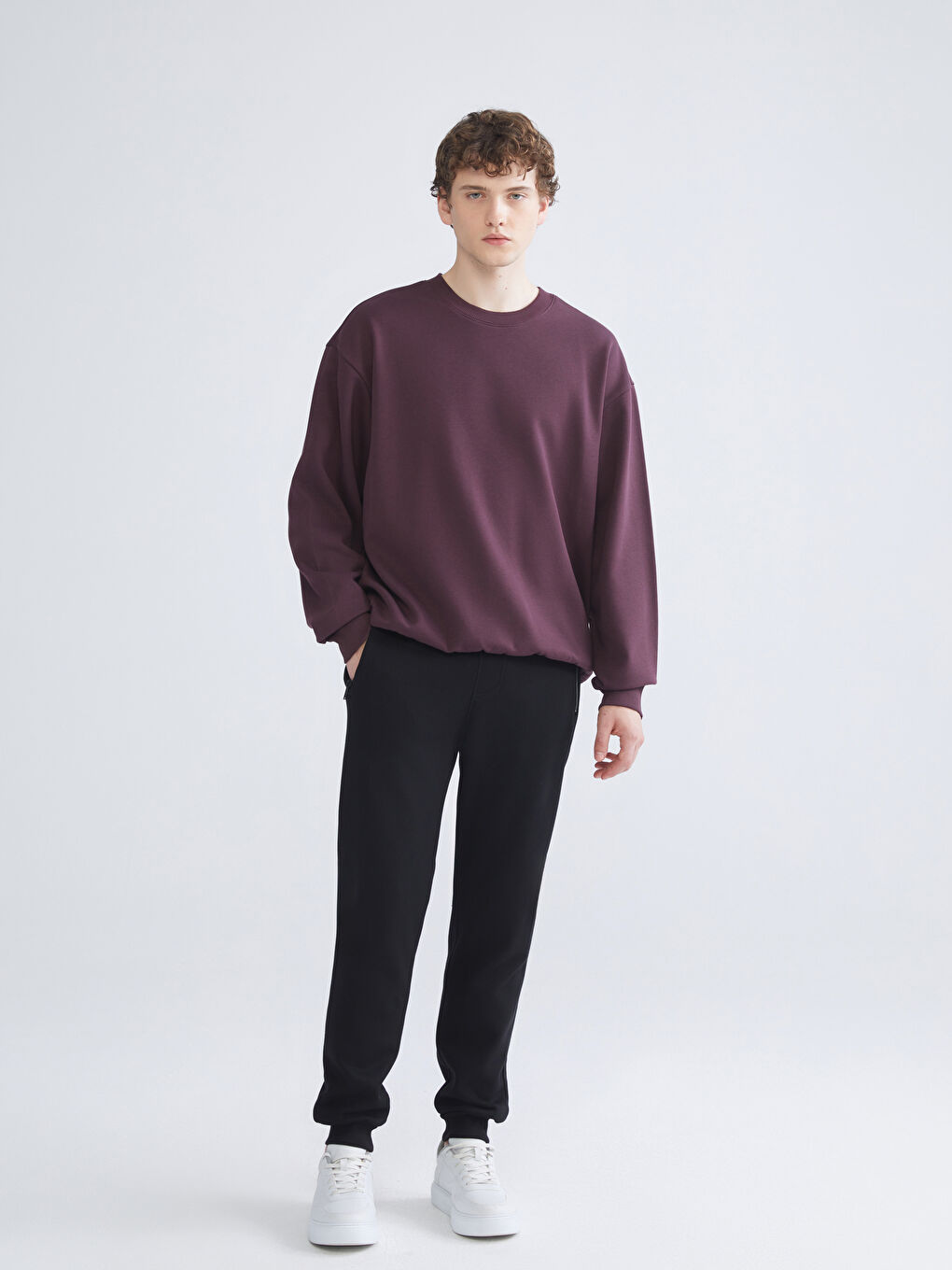 Slim Fit Men's Thick Jogger Sweatpants-1