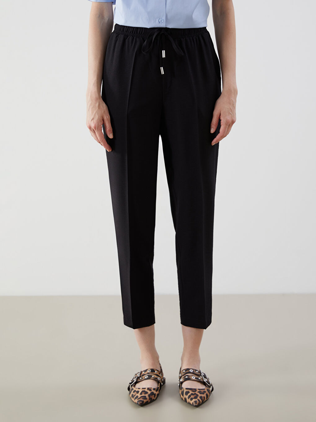 LCW Comfort Elastic Waist Carrot Fit Women's Trousers -W50259Z8-RQL