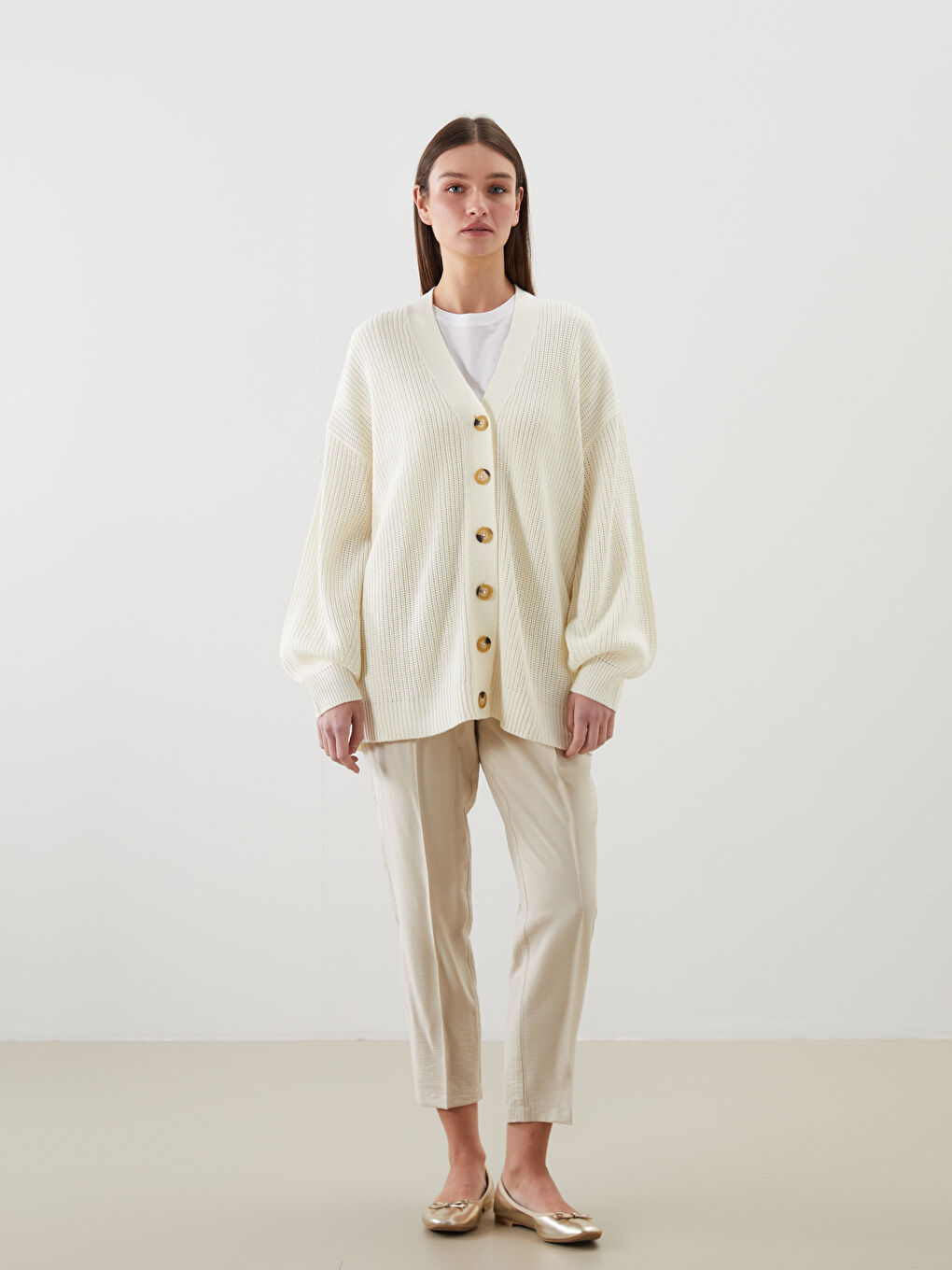 V Neck Women's Knitwear Cardigan-1