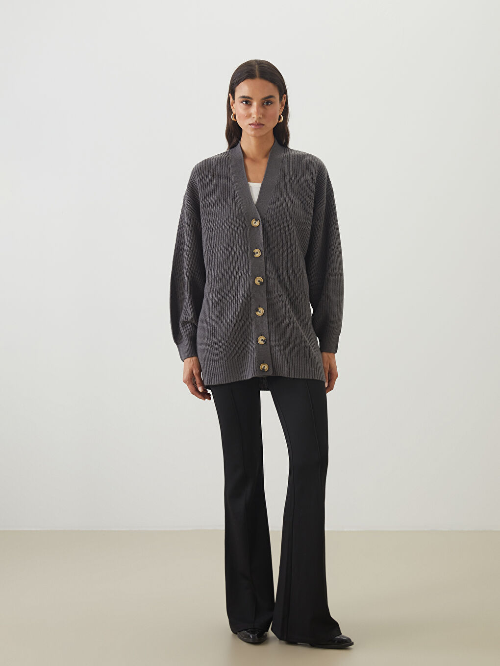 V Neck Women's Knitwear Cardigan-1