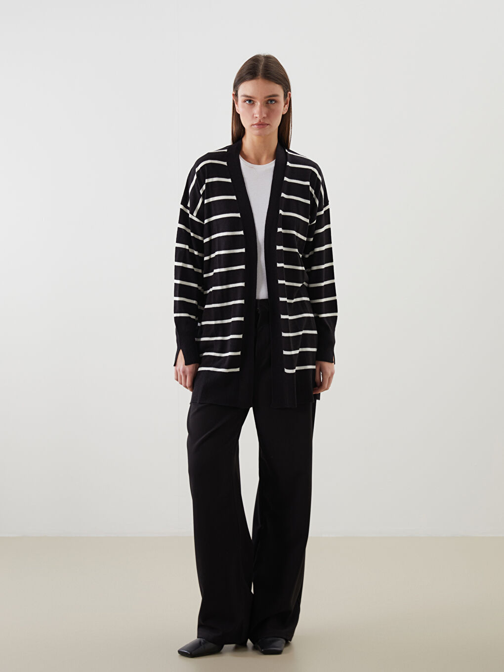 LCW Modest Woman BLACK Cardigan -W50281Z8-LEG