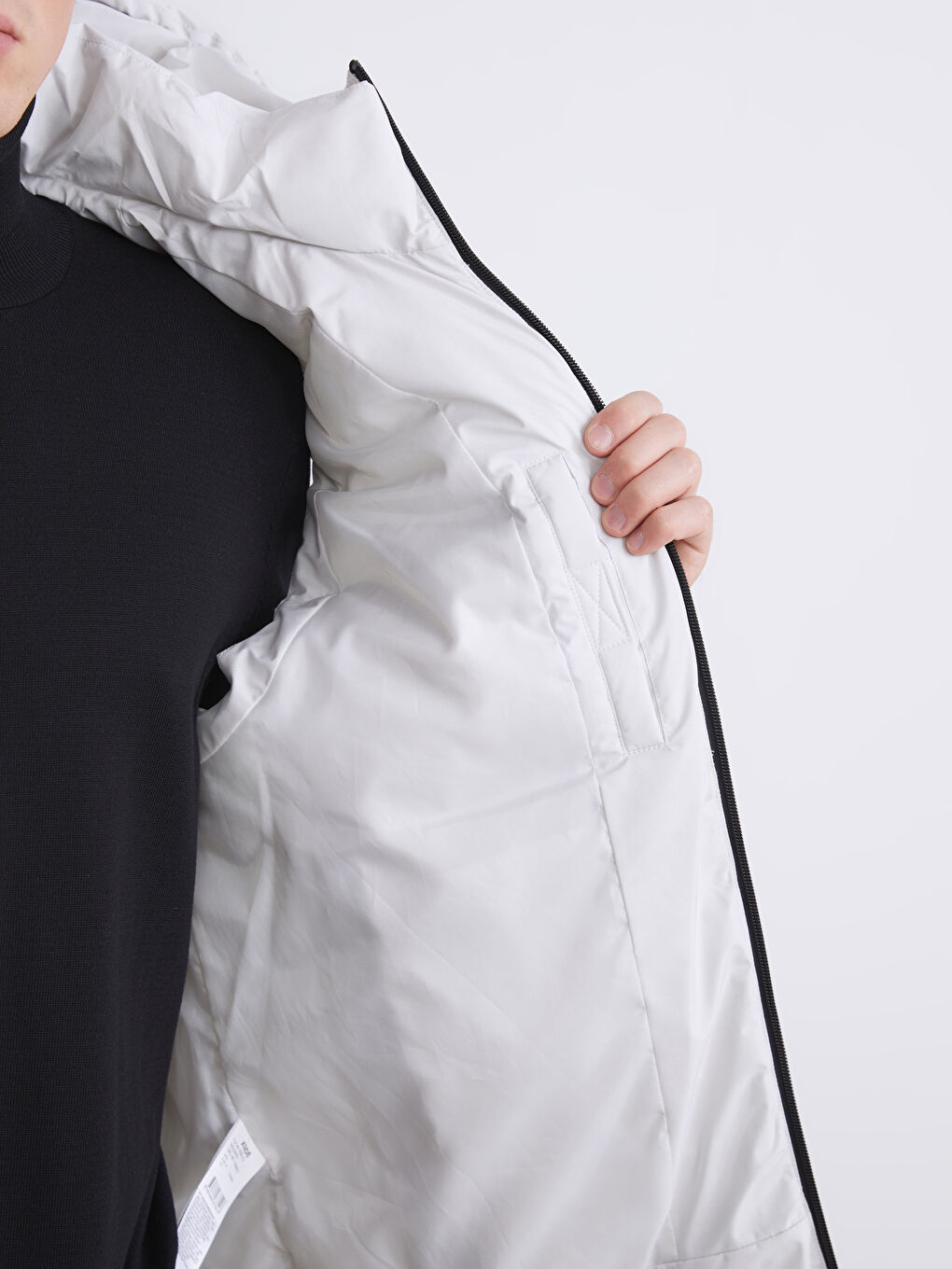 Regular Fit Hooded Men's Puffer Gilet-3