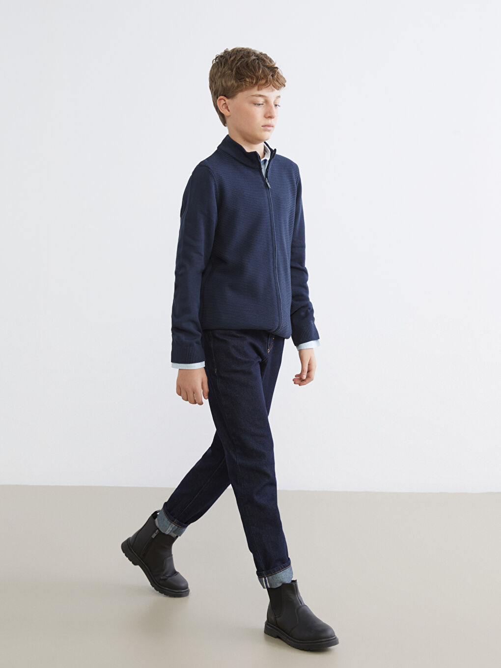 Текстурований кардиган з коміром-воронкою для хлопчика з трикотажу-1