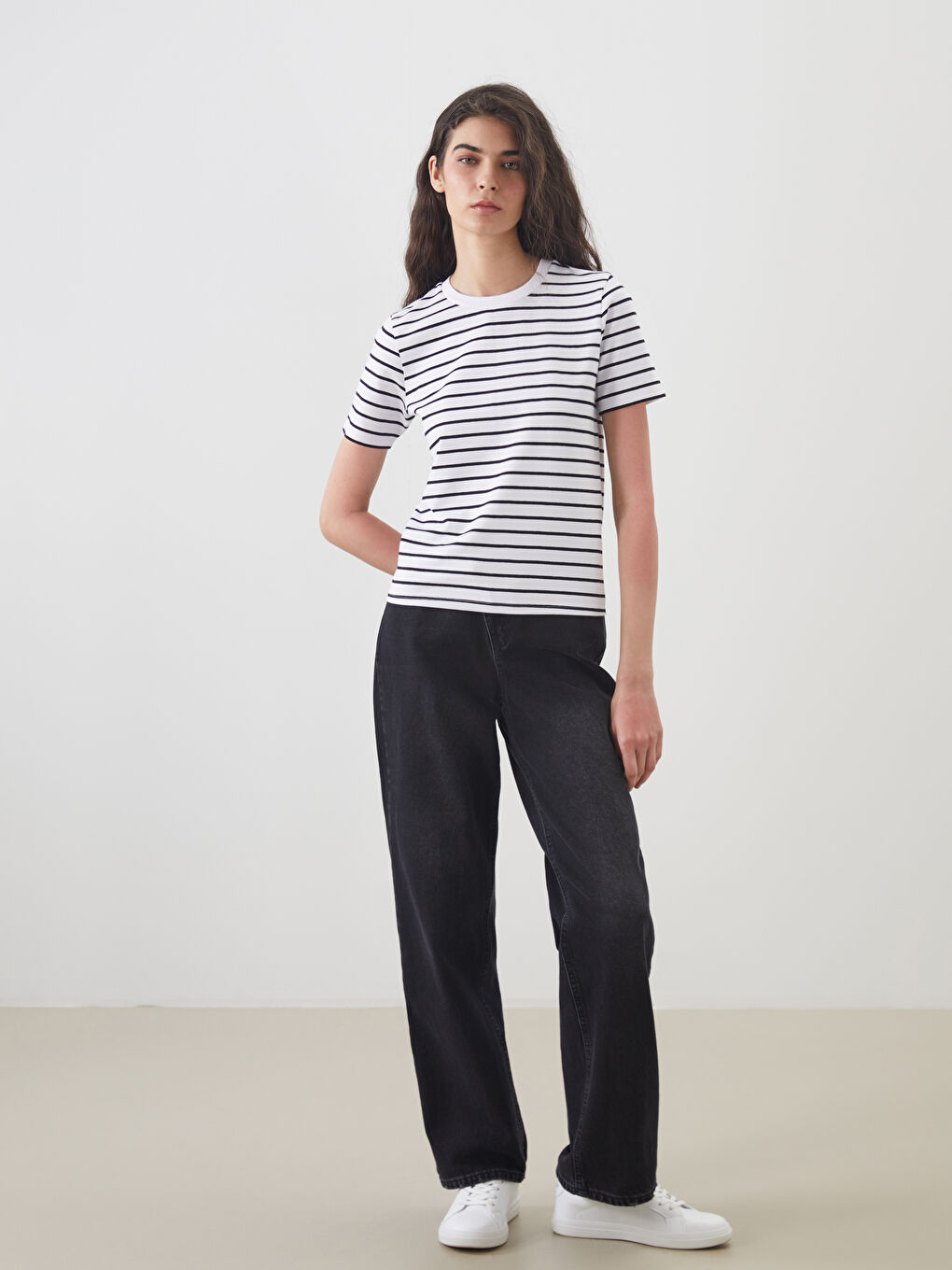 LCW Modest Crew Neck Striped Women's T-Shirt -W50329Z8-LEG