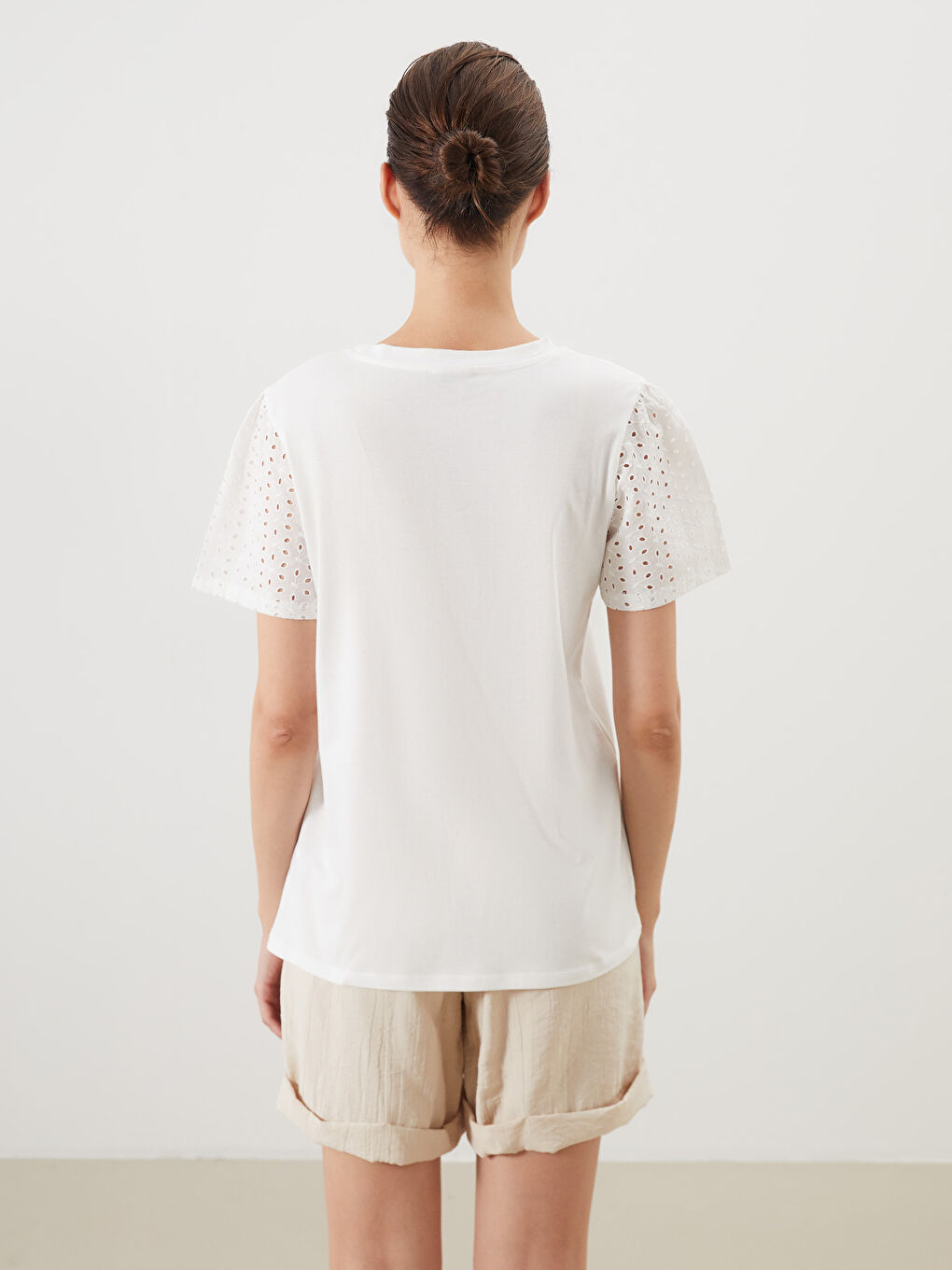 LCW Comfort Woman WHITE T-Shirt -W50331Z8-Q6K