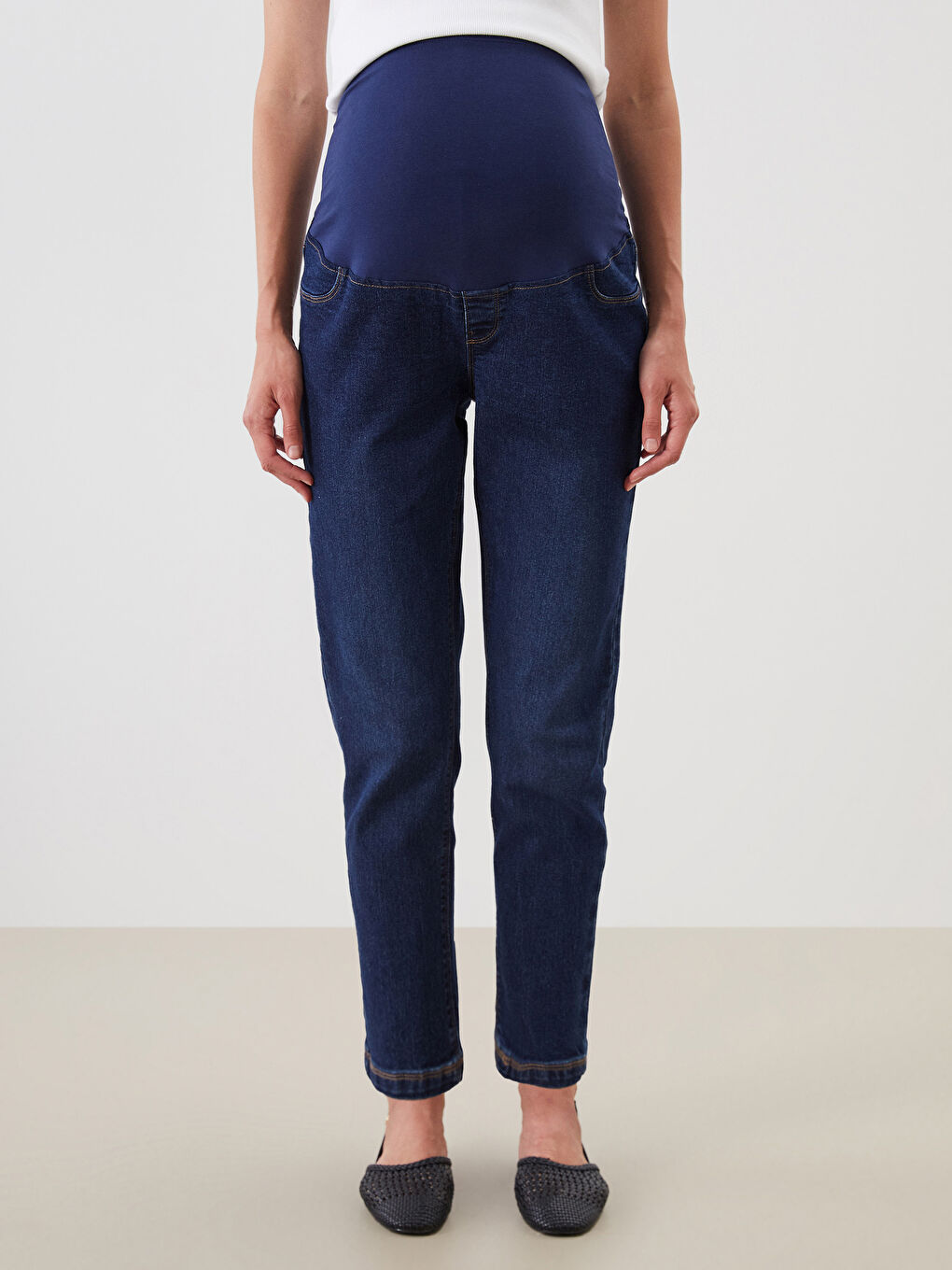 LCWAIKIKI Maternity Belly Panel Mom Fit Maternity Jeans -W50468Z8-309