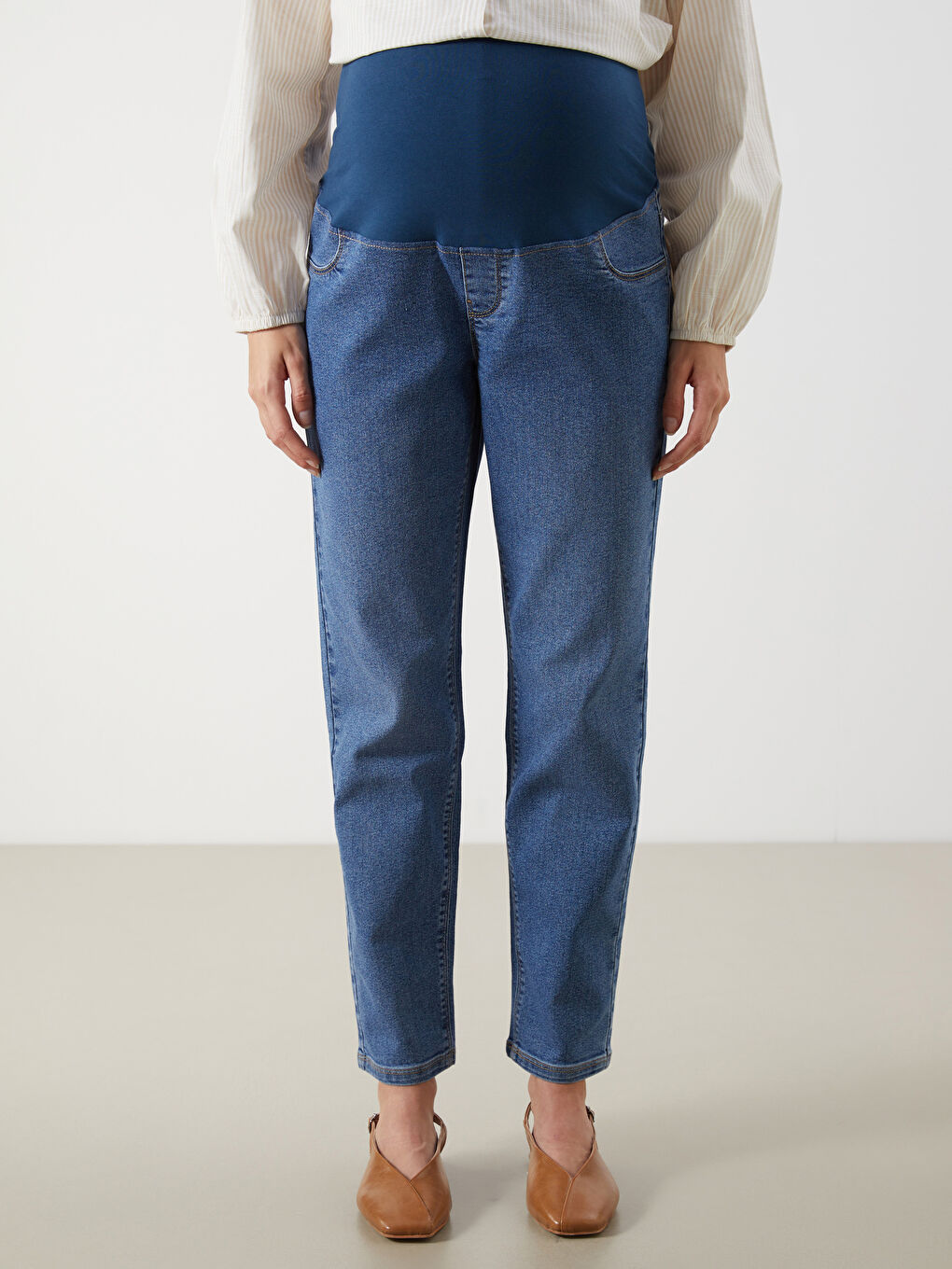 LCWAIKIKI Maternity Belly Panel Mom Fit Maternity Jeans -W50468Z8-507
