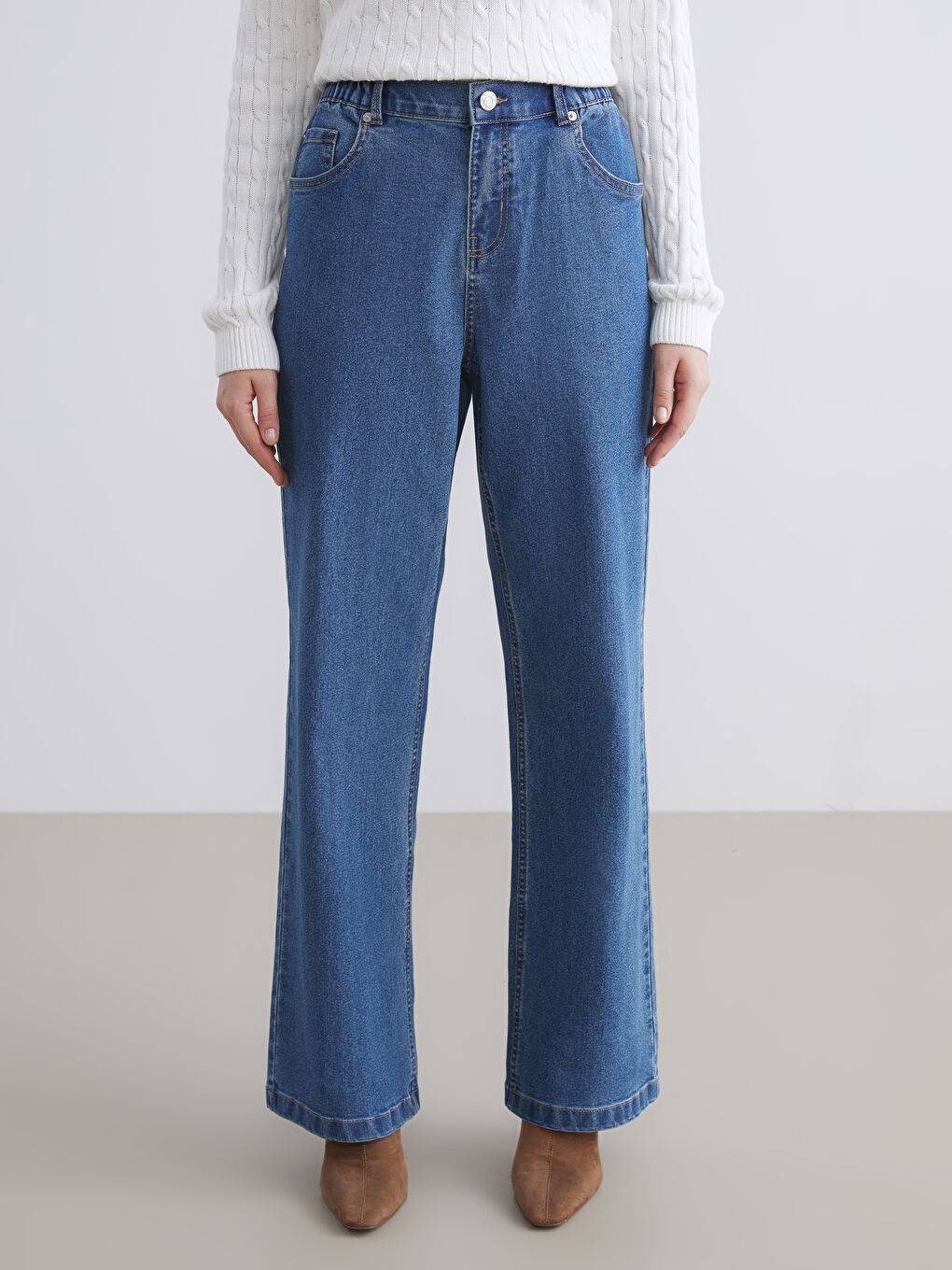 Elastic Waist Wide Leg Women's Jeans-1
