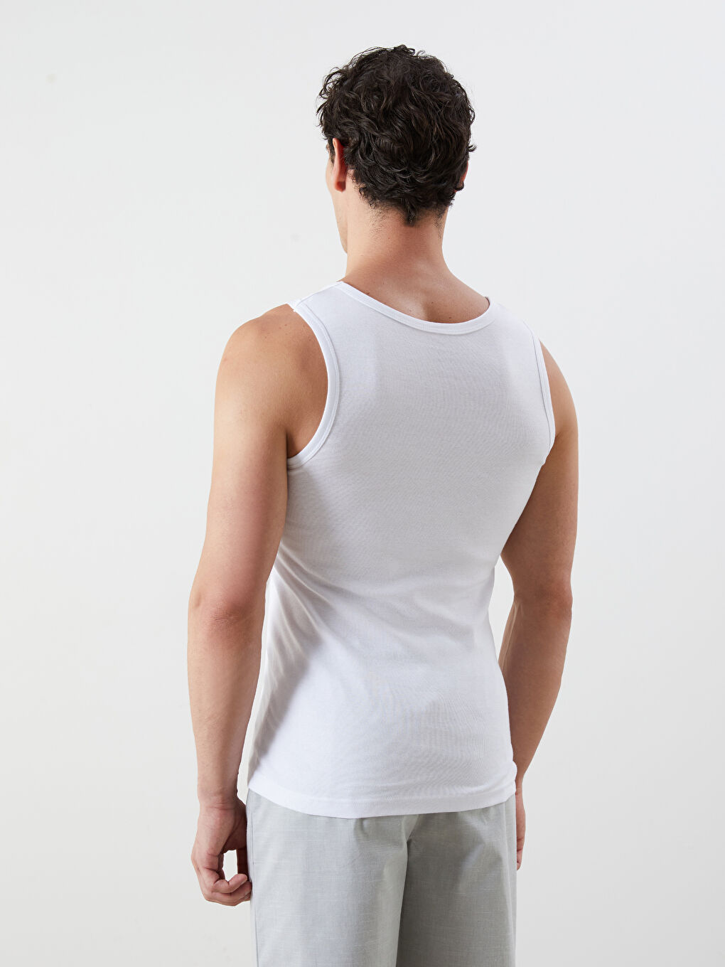 LC WAIKIKI U Neck Jersey Men's Vest 2 Pack -W50547Z8-VC4