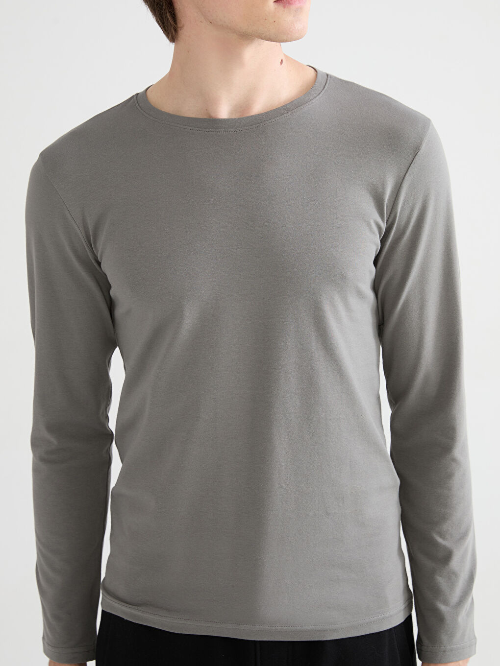 Gri Bisiklet Yaka Uzun Kollu Erkek Atlet-2