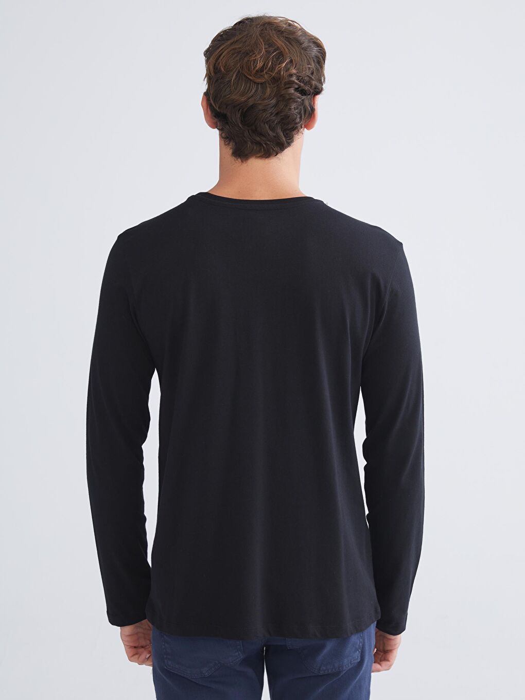 Gilet à Manches Longues pour Hommes avec Col Rond-3