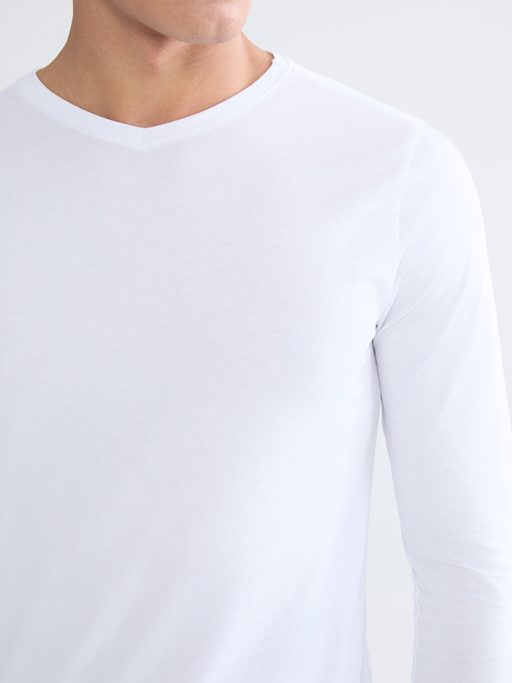 Beyaz Bisiklet Yaka Uzun Kollu Erkek Atlet-2