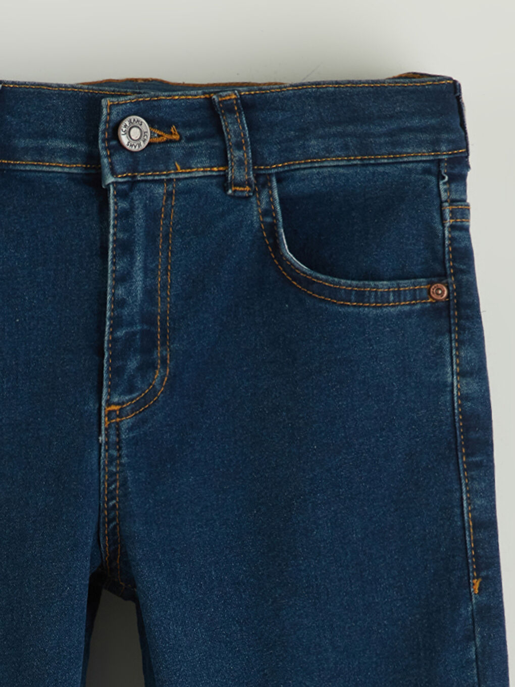 LCW Kids Adjustable Elastic Waist Boys' Jeans -W50568Z4-309