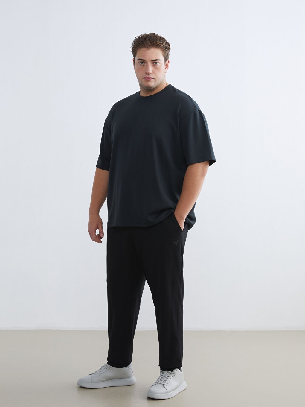 Standard Fit Men's Sweatpants-1