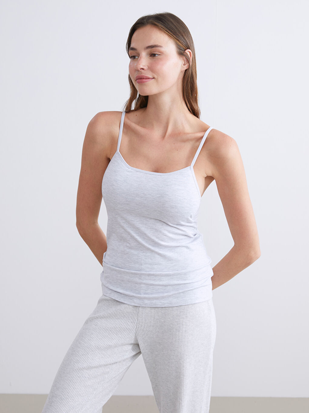 U Neck Plain Strappy Women's Cuplu Vest-1