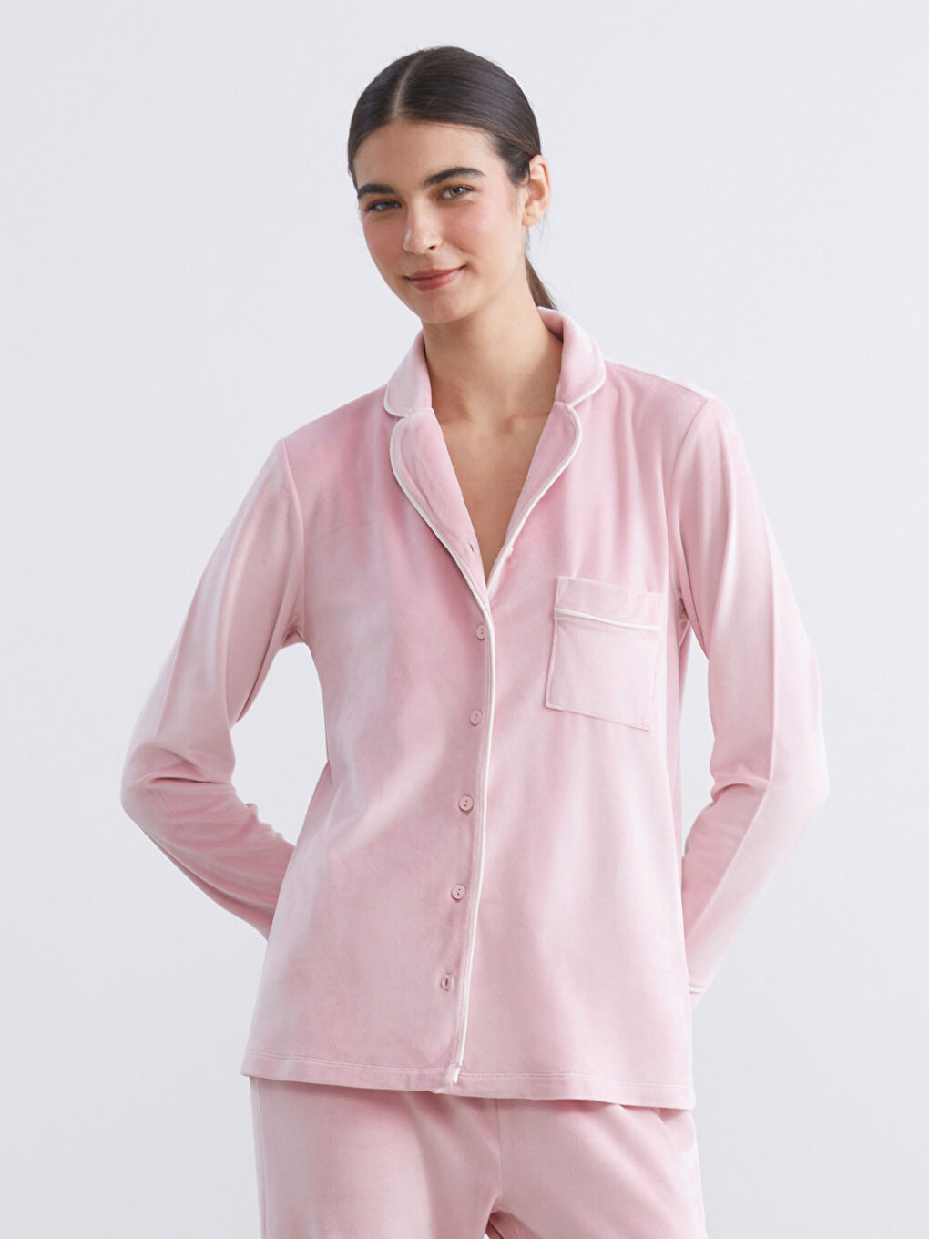 Pembe Gömlek Yaka Kadife Kadın Pijama Takımı-1