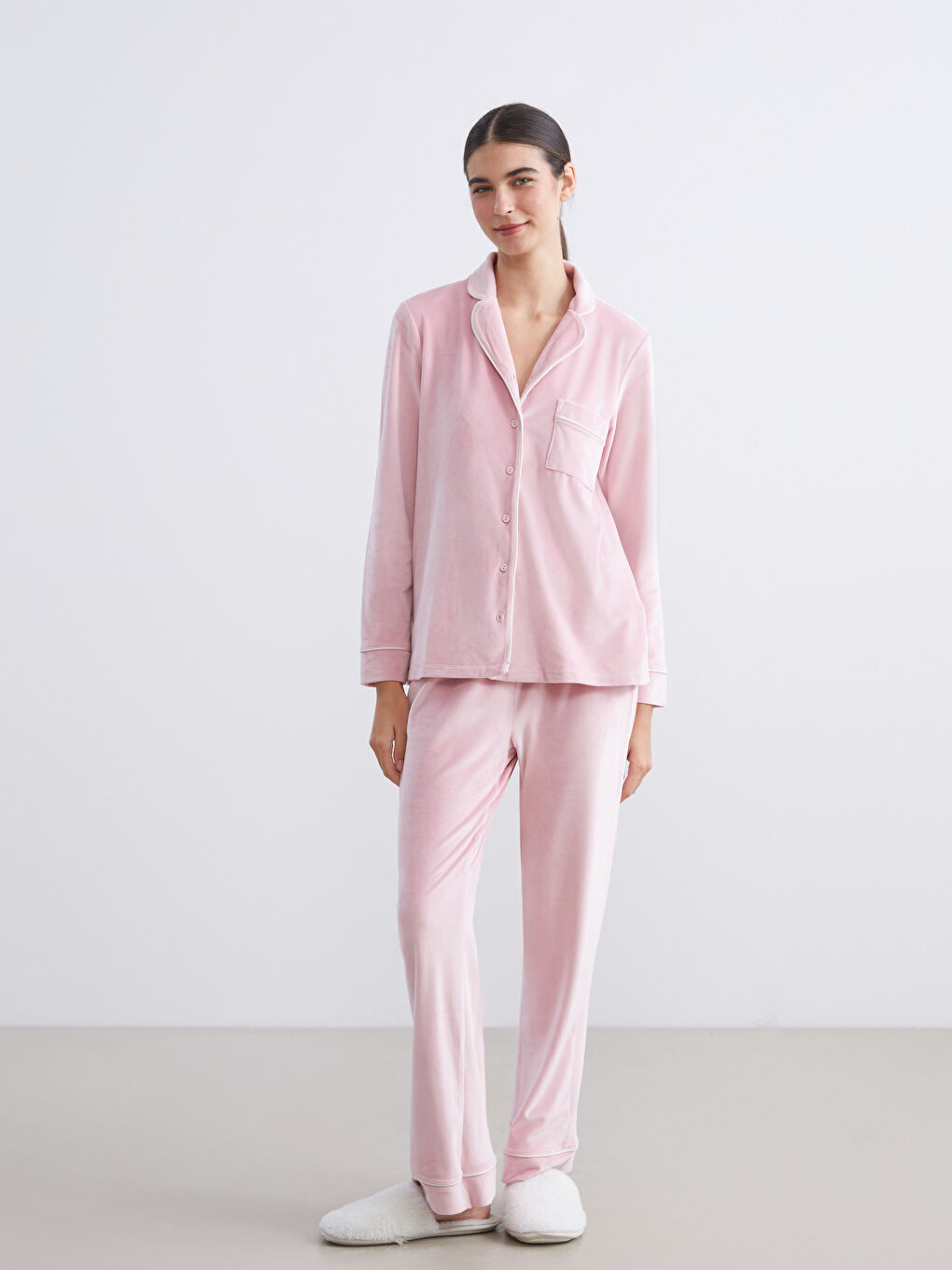 Pembe Gömlek Yaka Kadife Kadın Pijama Takımı-2