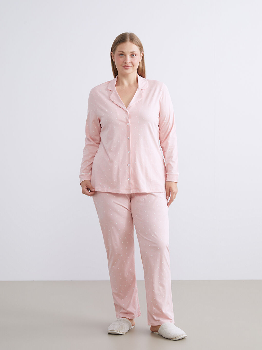 Collared Neck Heart Printed Women's Pyjama Set-1