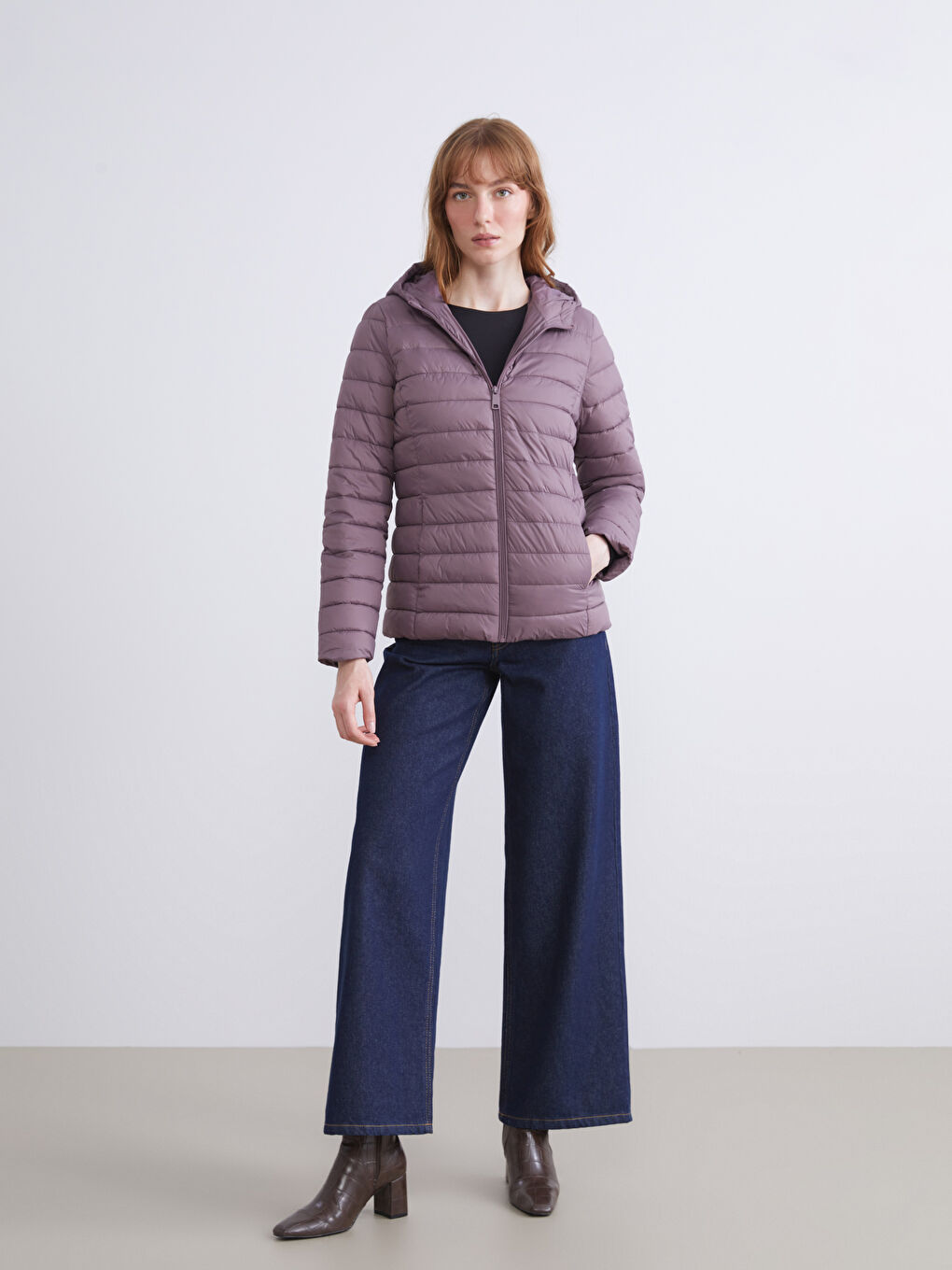 LCWAIKIKI Classic Hooded Women's Puffer Coat -W50790Z8-J4B
