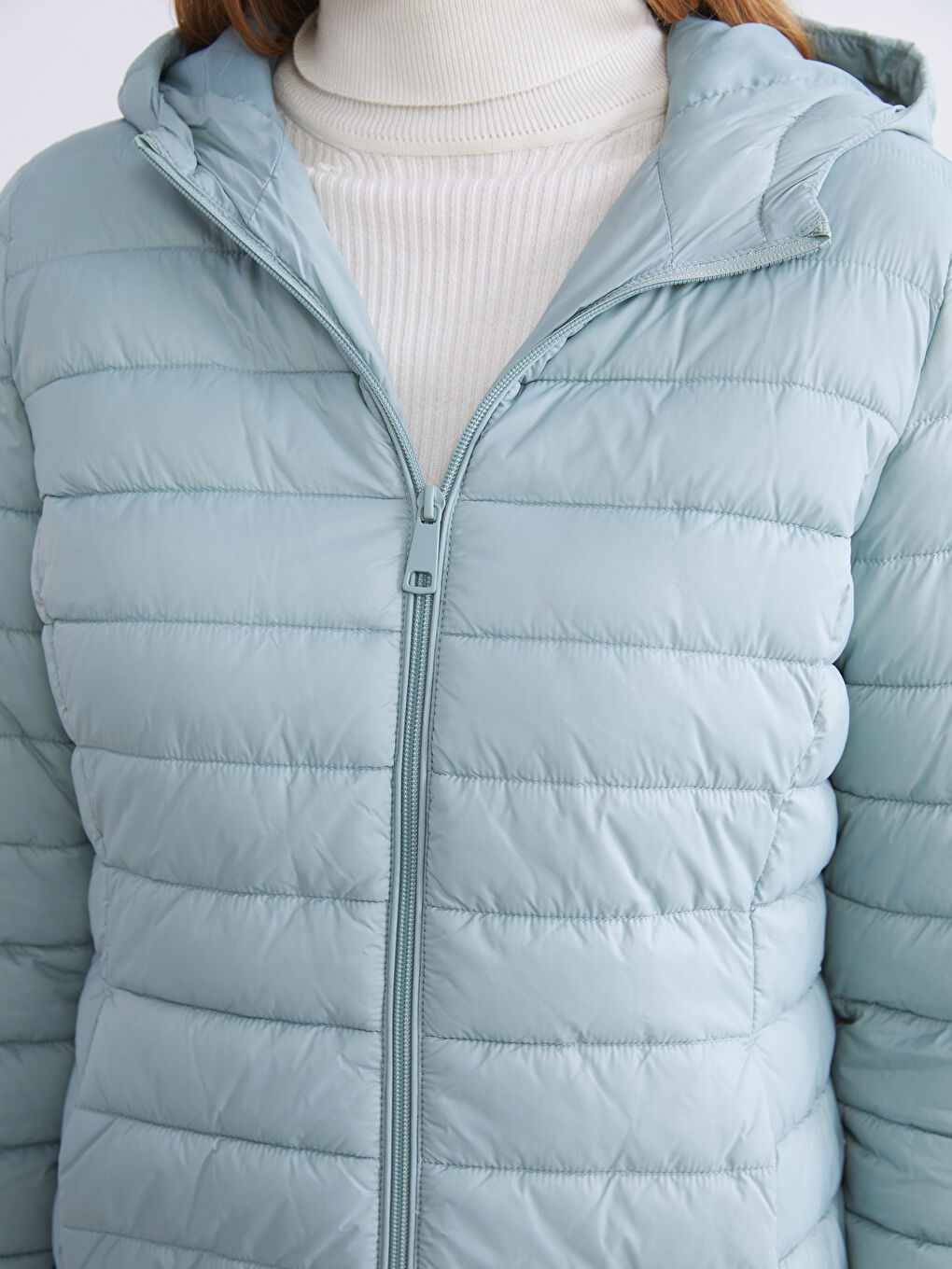 LCWAIKIKI Classic Hooded Women's Puffer Coat -W50790Z8-KTE