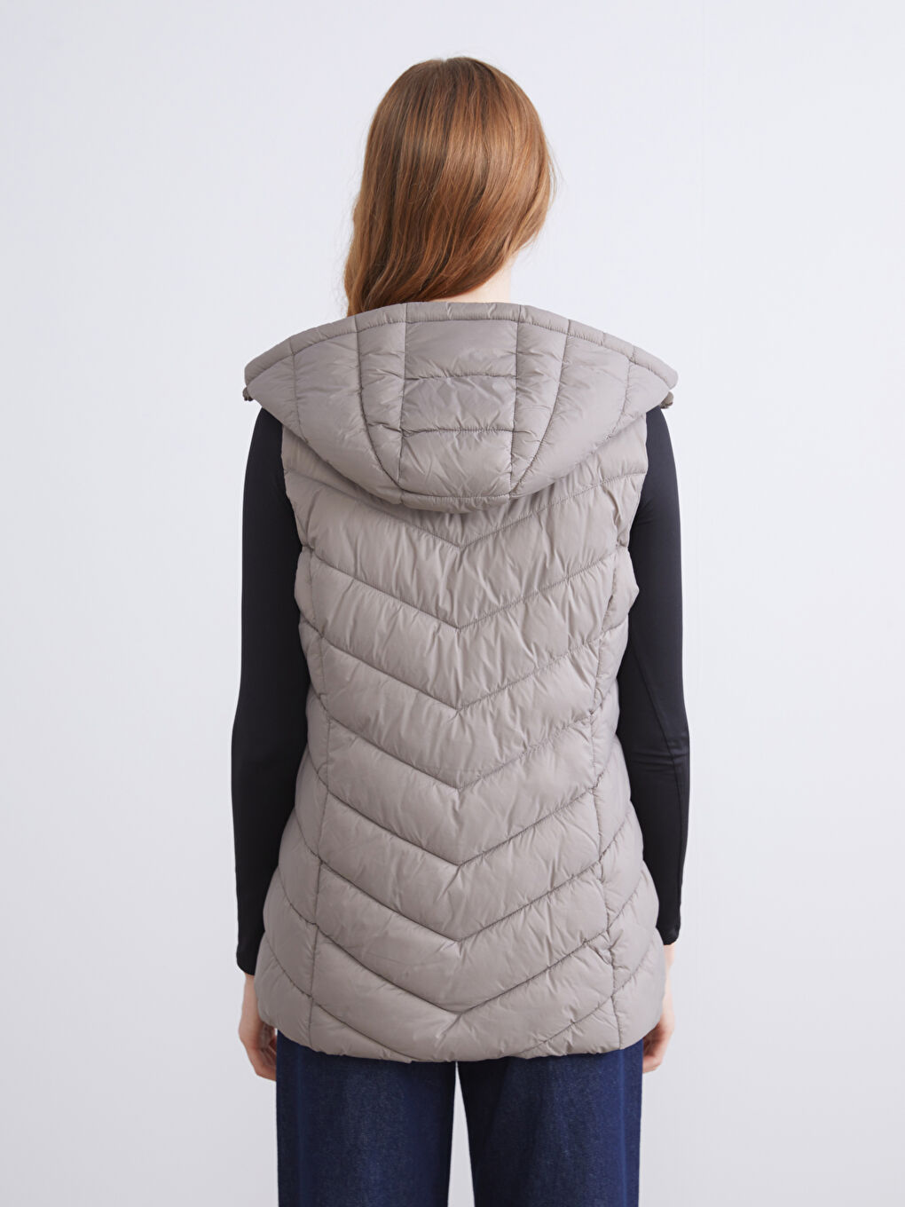 LCWAIKIKI Classic Hooded Women's Puffer Gilet -W50793Z8-CTC