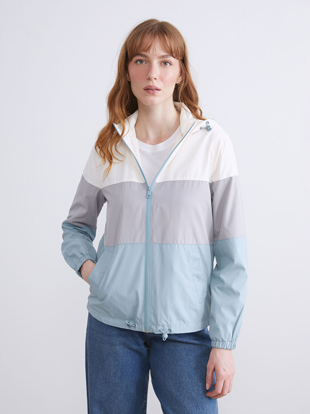 LCWAIKIKI Classic Hooded Color Block Women's Raincoat -W50800Z8-J0L