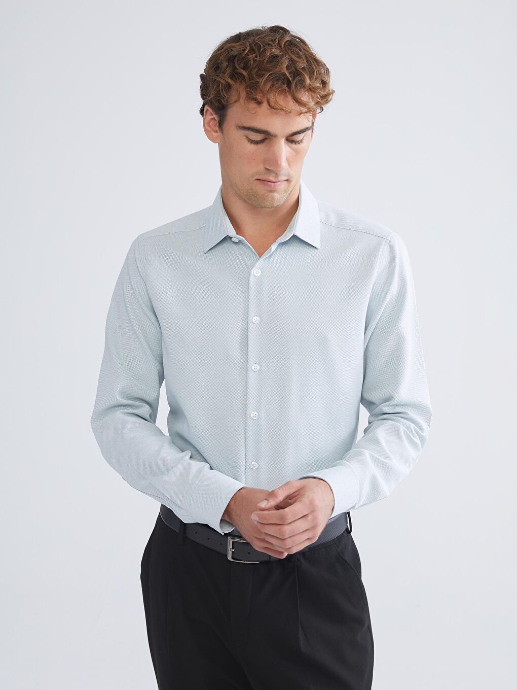 LCWAIKIKI Classic Slim Fit Long Sleeve Dobby Men's Shirt -W50804Z8-V5L