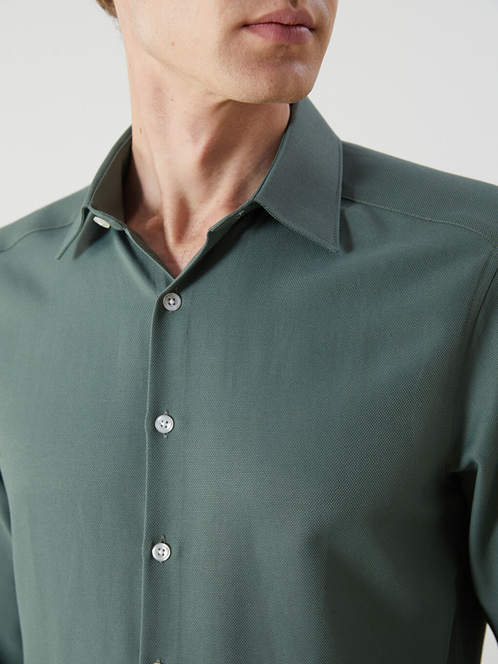 Slim Fit Long Sleeve Oxford Men's Shirt -W50806Z8-CRN