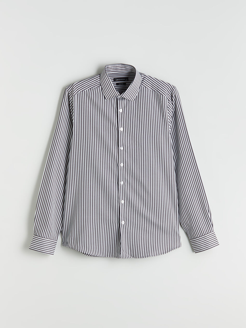 LCWAIKIKI Formal Slim Fit Long Sleeve Striped Poplin Men's Shirt -W50807Z8-LEG