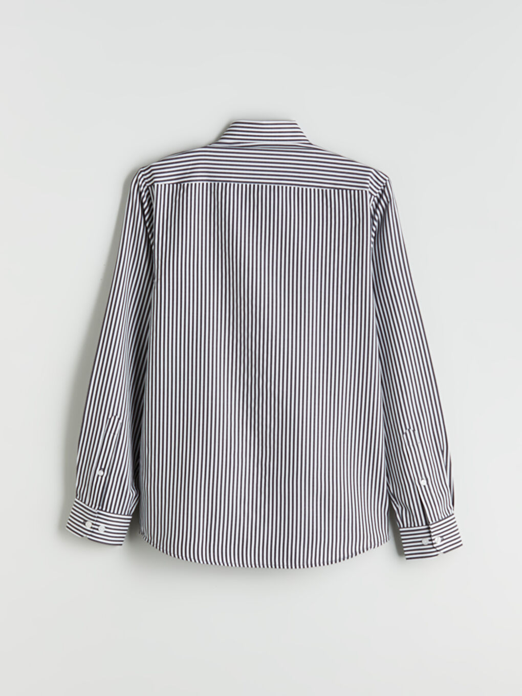 LCWAIKIKI Formal Slim Fit Long Sleeve Striped Poplin Men's Shirt -W50807Z8-LEG