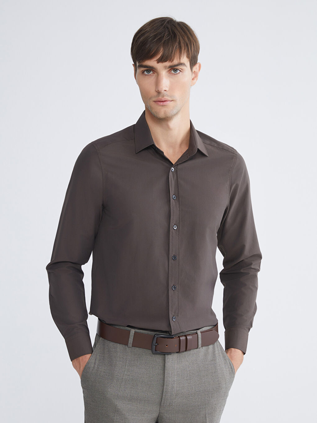 Kahverengi Slim Fit Uzun Kollu Poplin Erkek Gömlek