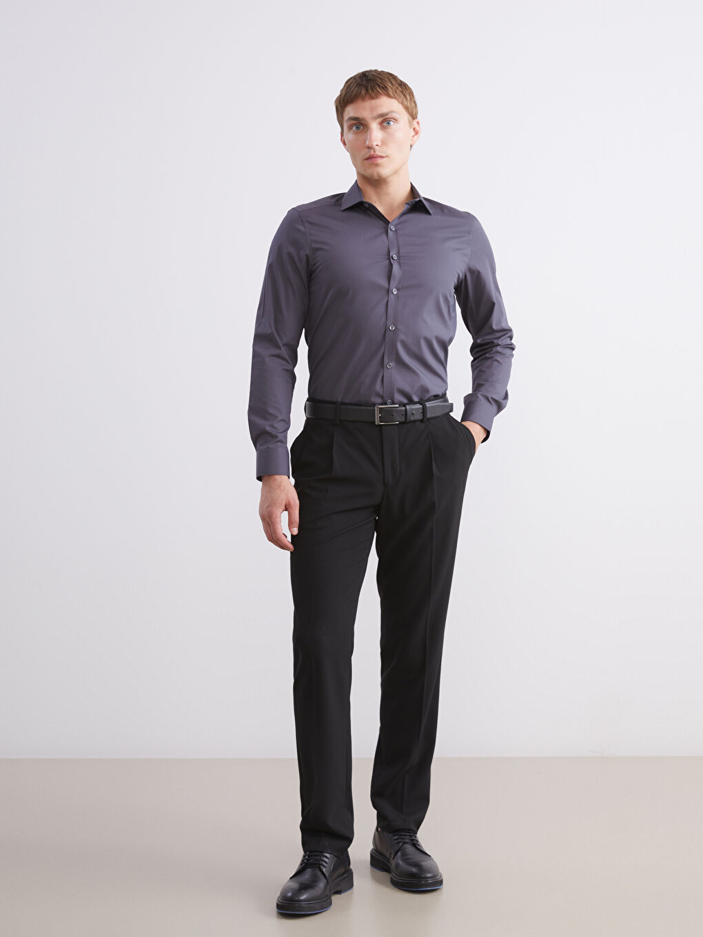 LCWAIKIKI Formal Тънък Дълъг Ръкав Поплин Риза за Мъже -W50808Z8-CWN