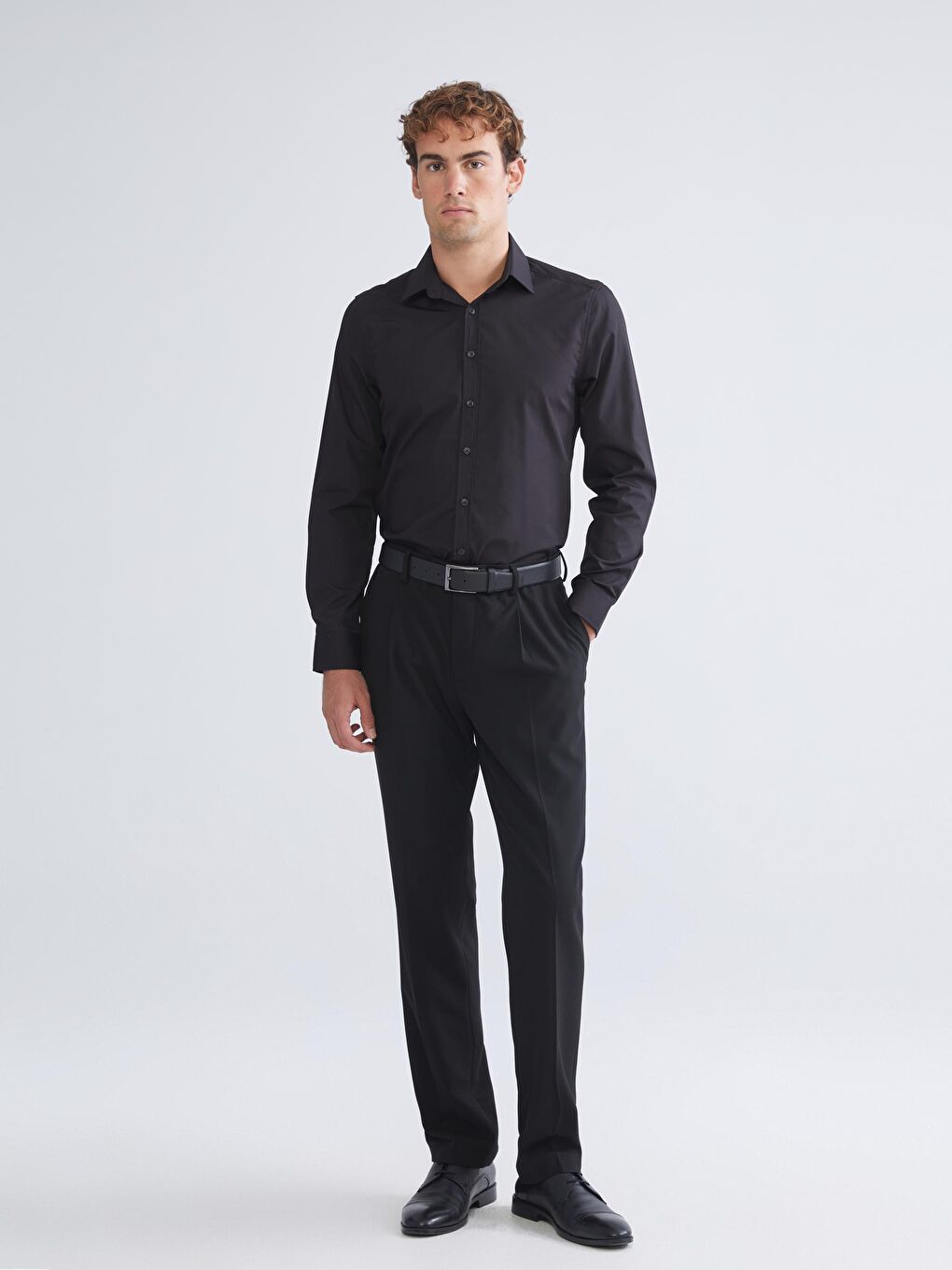 Slim Fit Long Sleeve Poplin Men's Shirt-2