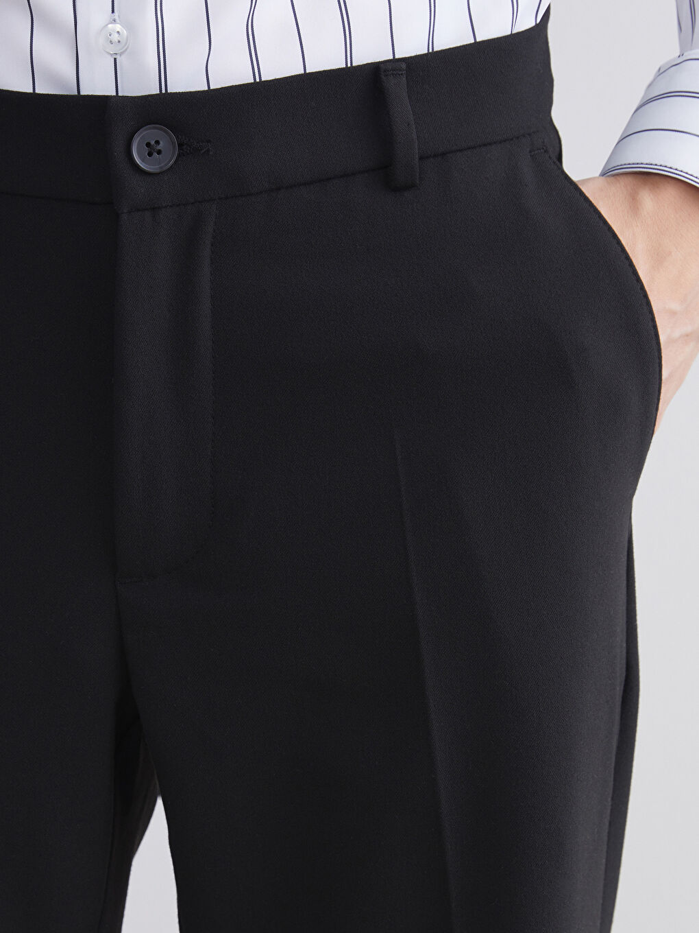 Siyah Standart Kalıp Erkek Pantolon-5